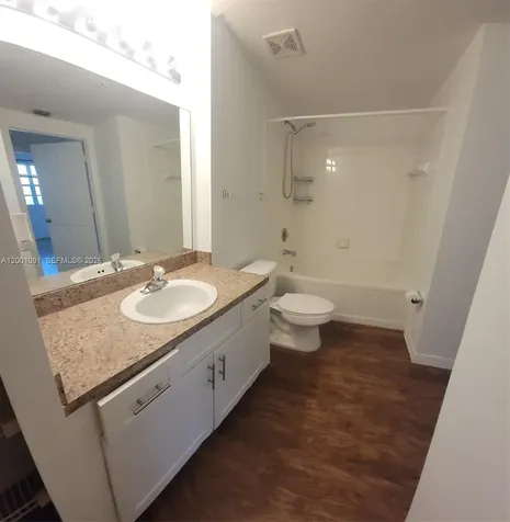 160 SW 117th Terrace Pembroke Pines FL 33025