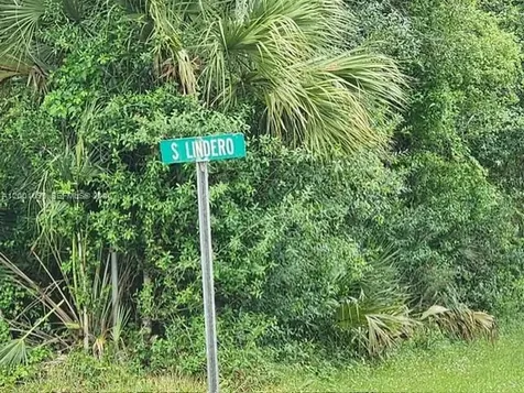 375 Montura Avenue Clewiston FL 33440