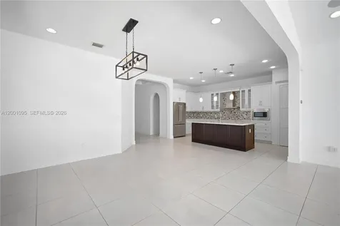 1286 SW 113th Way Pembroke Pines FL 33025