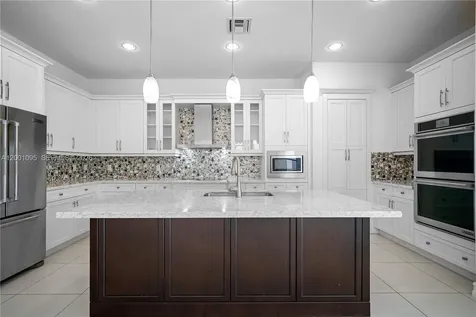 1286 SW 113th Way Pembroke Pines FL 33025