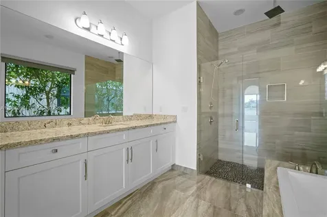 1286 SW 113th Way Pembroke Pines FL 33025