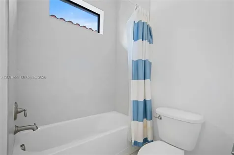 1286 SW 113th Way Pembroke Pines FL 33025