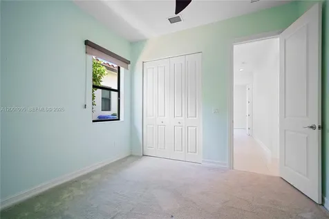 1286 SW 113th Way Pembroke Pines FL 33025