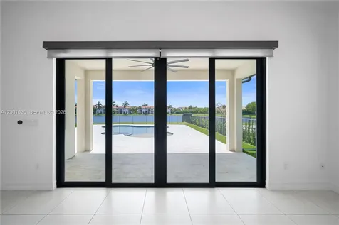 1286 SW 113th Way Pembroke Pines FL 33025