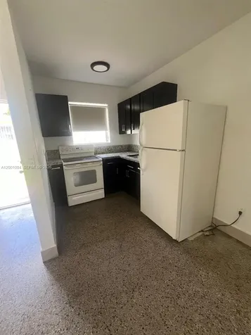 3180 NW 19th Avenue Miami FL 33142