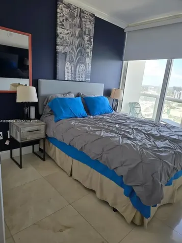 6365 Collins Avenue Miami Beach FL 33141