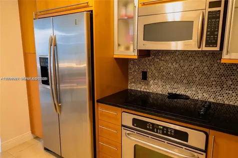 6365 Collins Avenue Miami Beach FL 33141