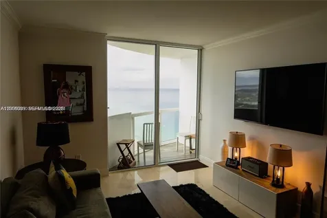 6365 Collins Avenue Miami Beach FL 33141