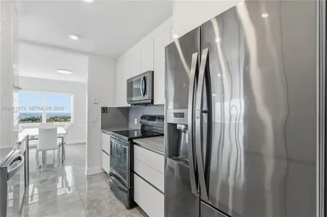 340 Sunset Drive Fort Lauderdale FL 33301