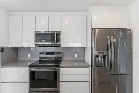 340 Sunset Drive Fort Lauderdale FL 33301