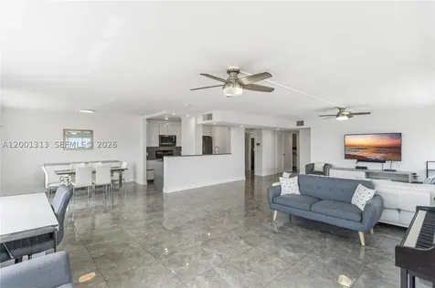 340 Sunset Drive Fort Lauderdale FL 33301