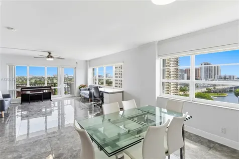 340 Sunset Drive Fort Lauderdale FL 33301