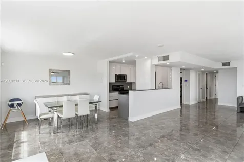 340 Sunset Drive Fort Lauderdale FL 33301