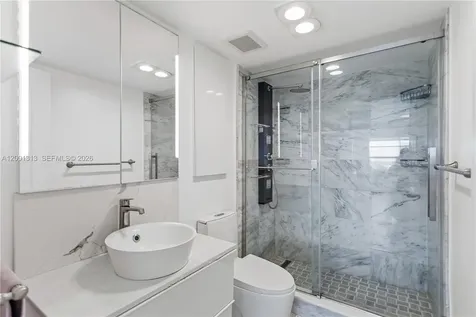 340 Sunset Drive Fort Lauderdale FL 33301