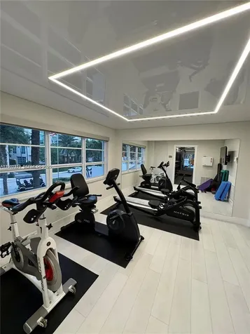 340 Sunset Drive Fort Lauderdale FL 33301