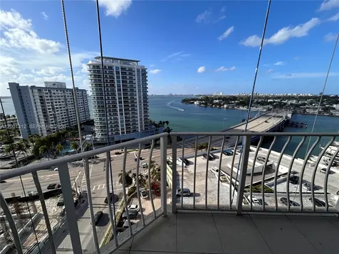 7601 E Treasure Drive North Bay Village FL 33141