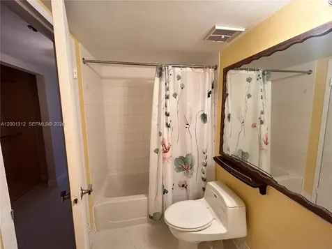 7601 E Treasure Drive North Bay Village FL 33141