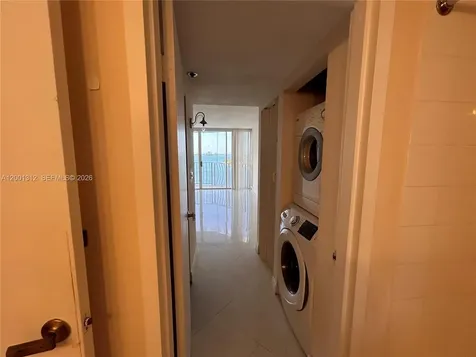 7601 E Treasure Drive North Bay Village FL 33141