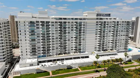 5601 Collins Avenue Miami Beach FL 33140