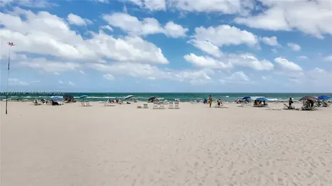 5601 Collins Avenue Miami Beach FL 33140