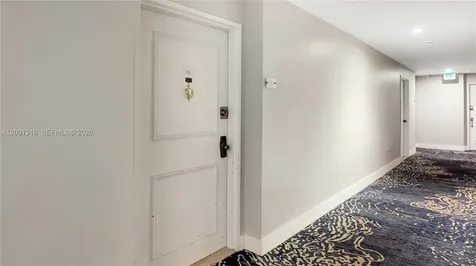 5601 Collins Avenue Miami Beach FL 33140