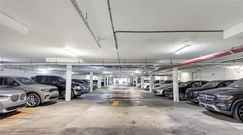 5601 Collins Avenue Miami Beach FL 33140