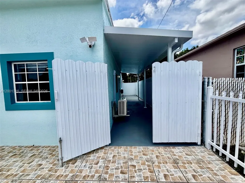 130 W 57th Street Hialeah FL 33012
