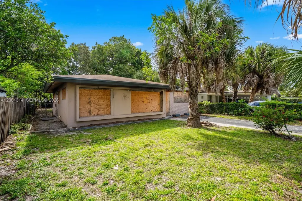 1632 NW 9th Avenue Fort Lauderdale FL 33311