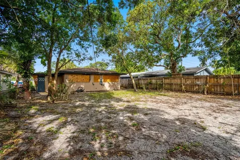 1632 NW 9th Avenue Fort Lauderdale FL 33311
