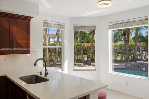 16449 SW 84th Place Palmetto Bay FL 33157