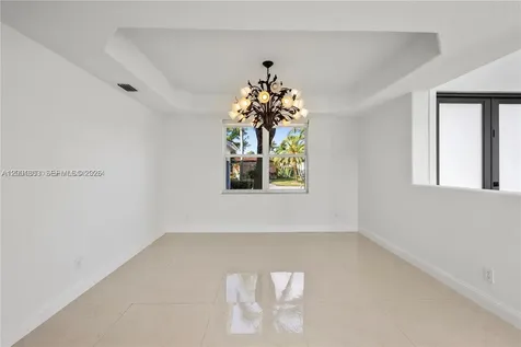 16449 SW 84th Place Palmetto Bay FL 33157