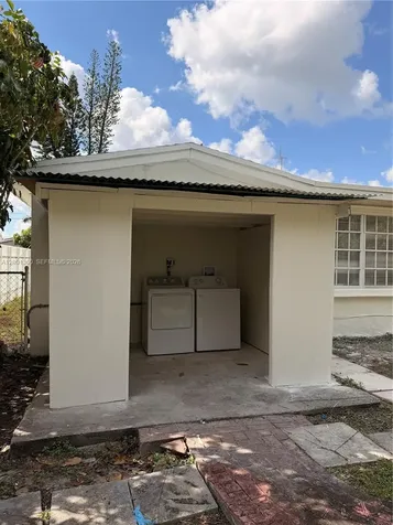 6613 Evergreen Drive Miramar FL 33023