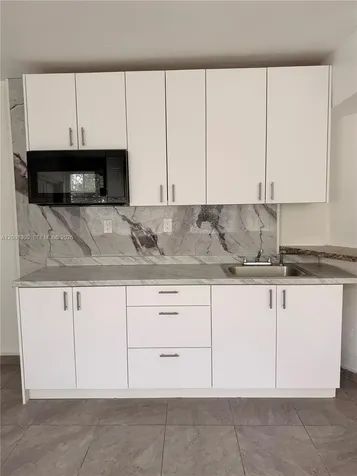 6613 Evergreen Drive Miramar FL 33023