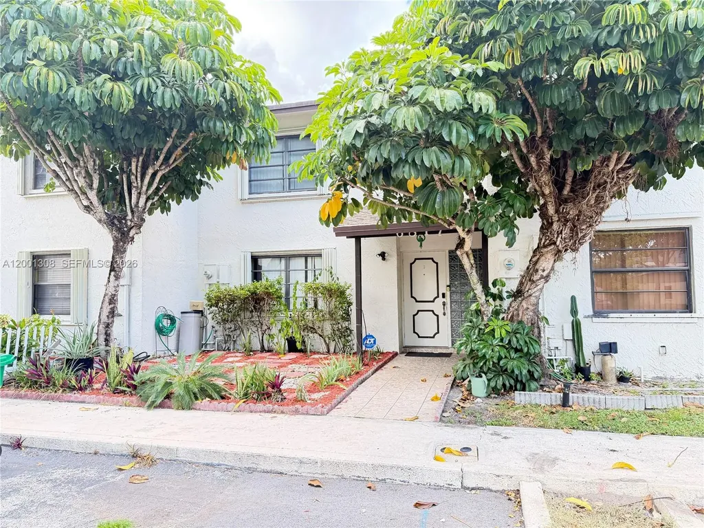 6817 SW 40th Street Miramar FL 33023