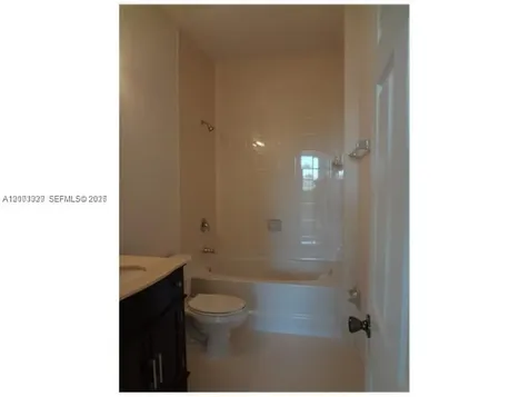 10012 NW 7th Street Miami FL 33172