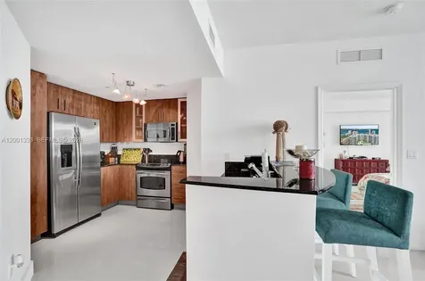7900 Harbor Island Drive North Bay Village FL 33141