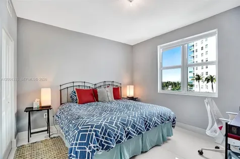 7900 Harbor Island Drive North Bay Village FL 33141