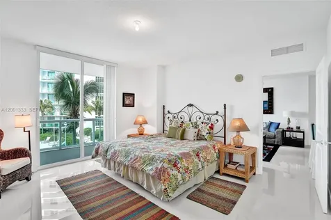 7900 Harbor Island Drive North Bay Village FL 33141