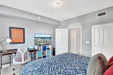 7900 Harbor Island Drive North Bay Village FL 33141