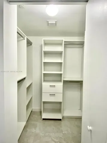 488 NE 18th Street Miami FL 33132