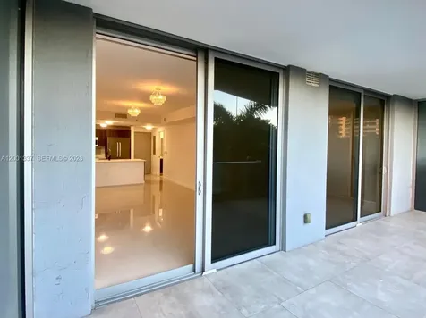 488 NE 18th Street Miami FL 33132