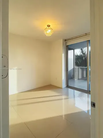 488 NE 18th Street Miami FL 33132