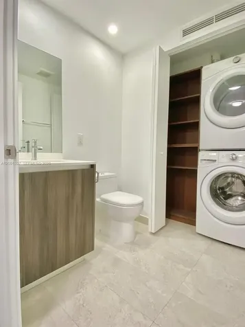 488 NE 18th Street Miami FL 33132