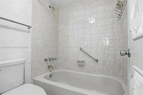 1001 Colony Point Circle Pembroke Pines FL 33026