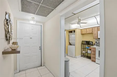 1001 Colony Point Circle Pembroke Pines FL 33026