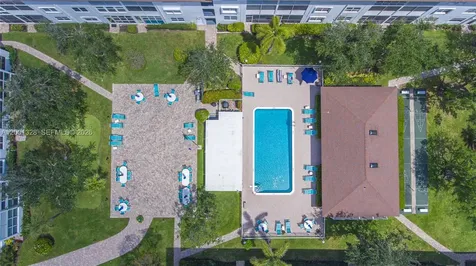 1501 S Ocean Boulevard Lauderdale By The Sea FL 33062