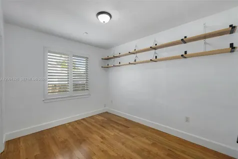6382 SW 38th Street Miami FL 33155