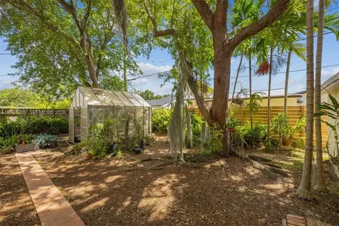 6382 SW 38th Street Miami FL 33155
