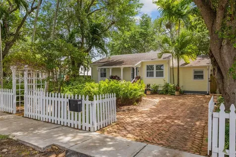 6382 SW 38th Street Miami FL 33155