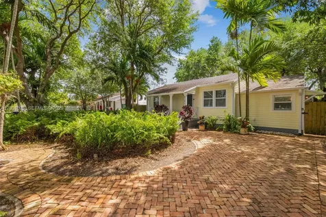 6382 SW 38th Street Miami FL 33155